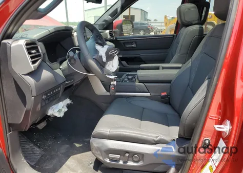 2025 Toyota Tundra Crewmax Limited z USA, uszkodzony, nr VIN 5TFJA5DBXSX274391